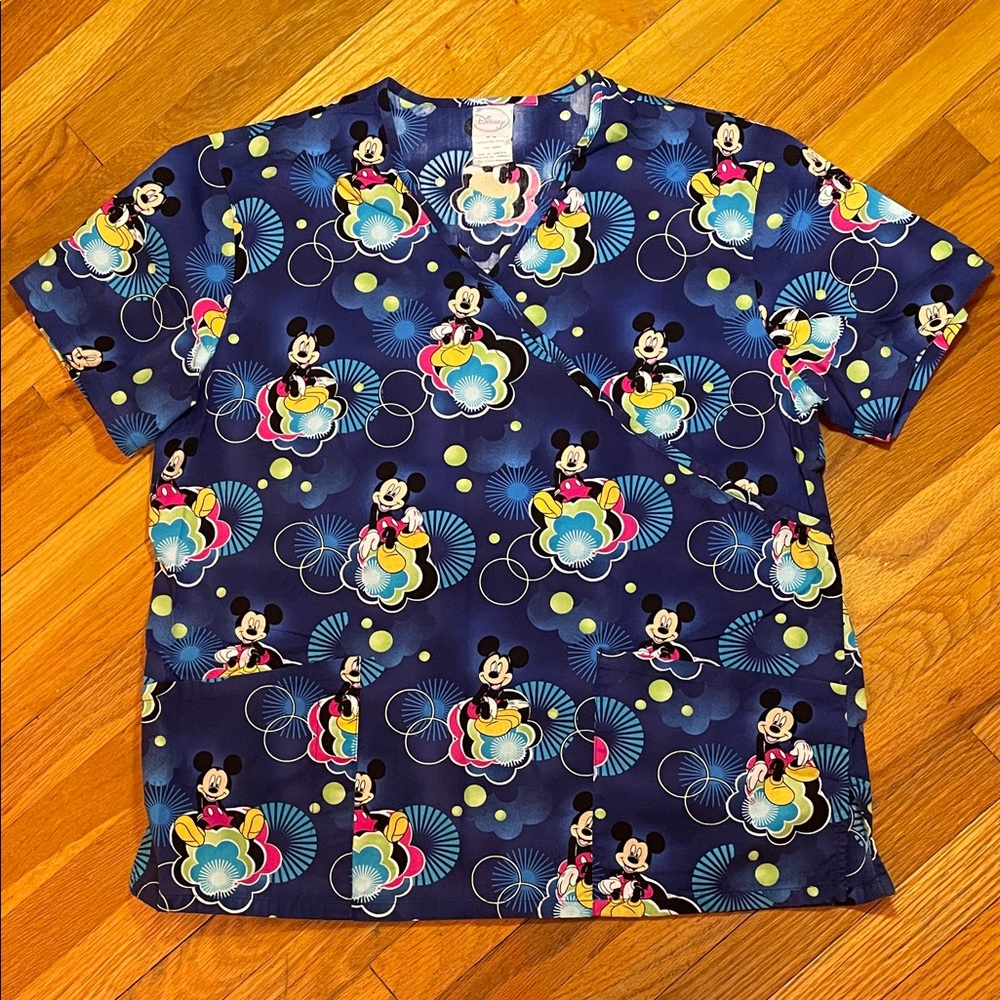 DISNEY Scrub Top Mickey Mouse Navy w Colourful Character Pattern Ladies